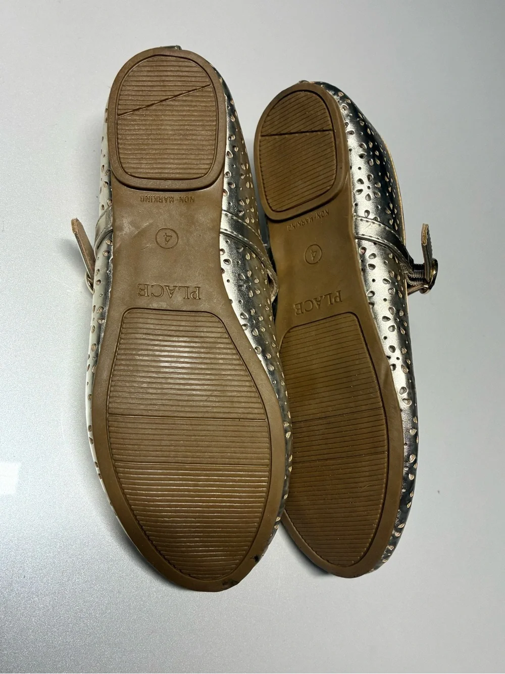 Girls Metallic Perforated Ballet Flats size 4 bundle